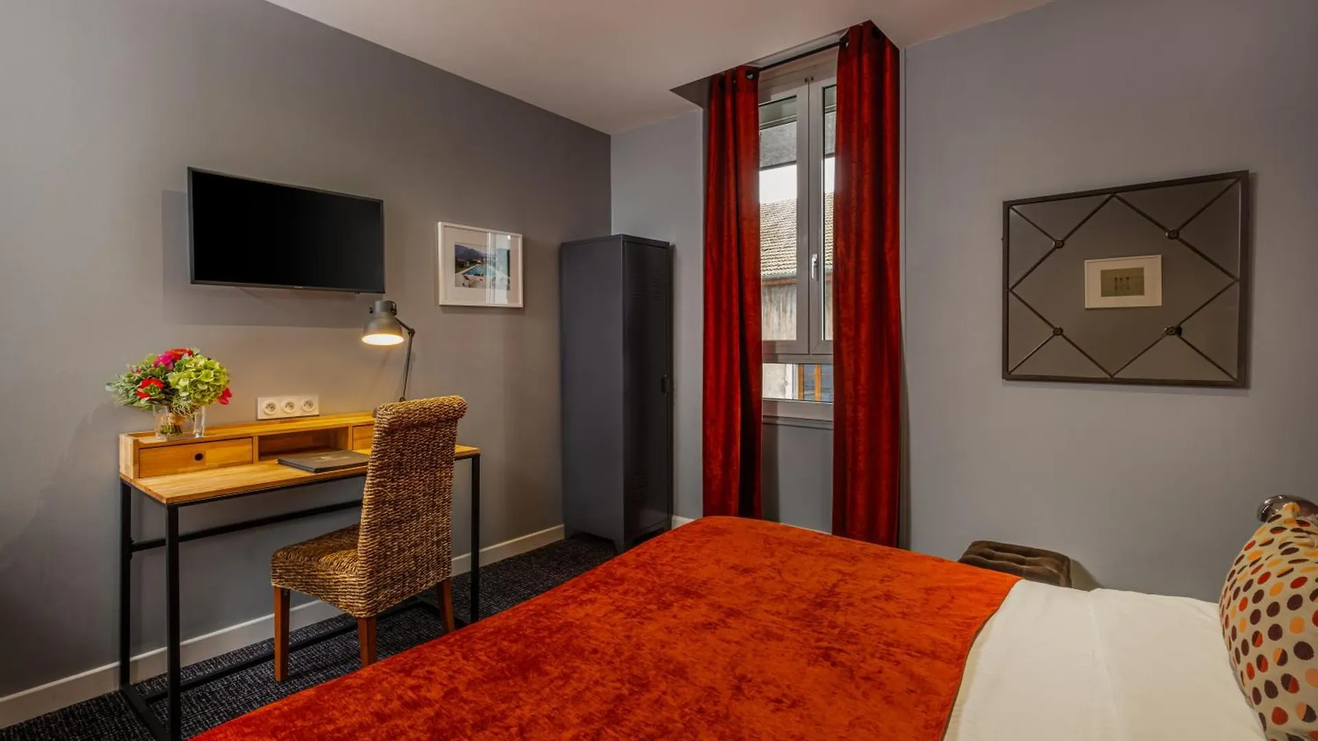 Le Nouvel Hotel Oyonnax