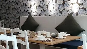Hotel Le Nouvel Hôtel Oyonnax